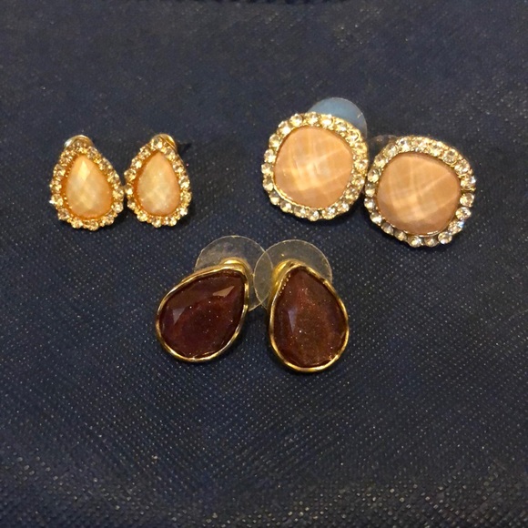 Francesca's Collections Jewelry - Francesca’s Studs Pink and Maroon